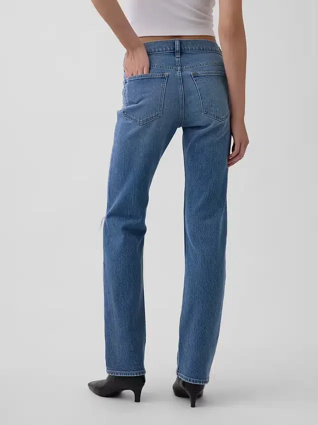 Low Rise '90S Slim Straight Jeans