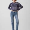 Low Rise '90S Slim Straight Jeans