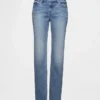 Low Rise '90S Slim Straight Jeans