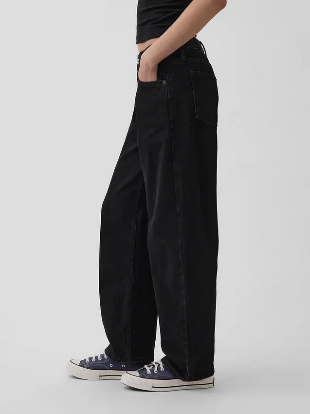 Low Rise Barrel Jeans