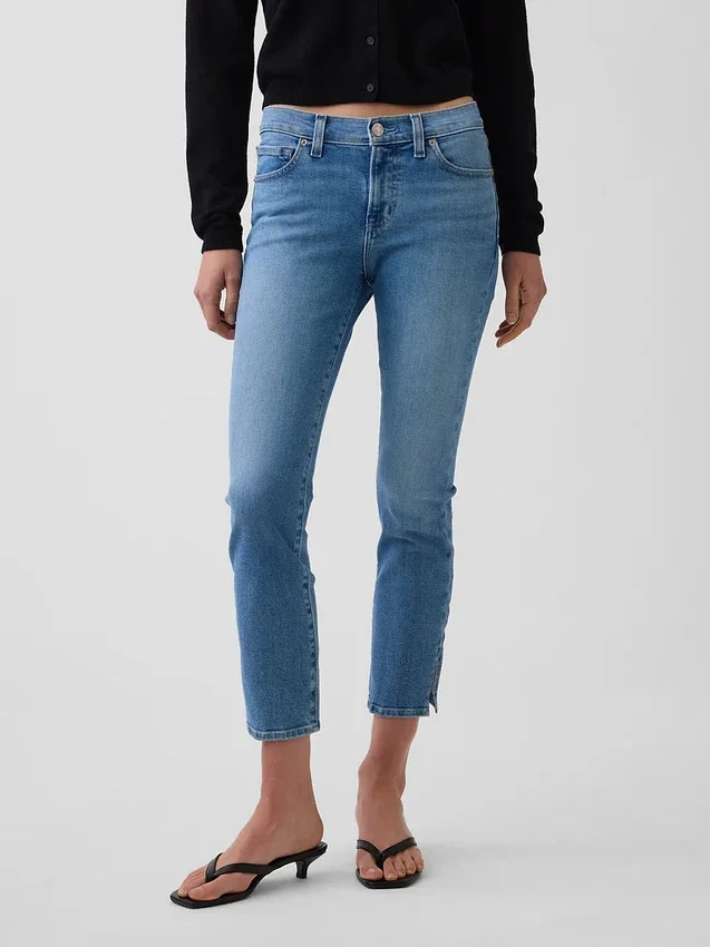 Low Rise Capri Jeans