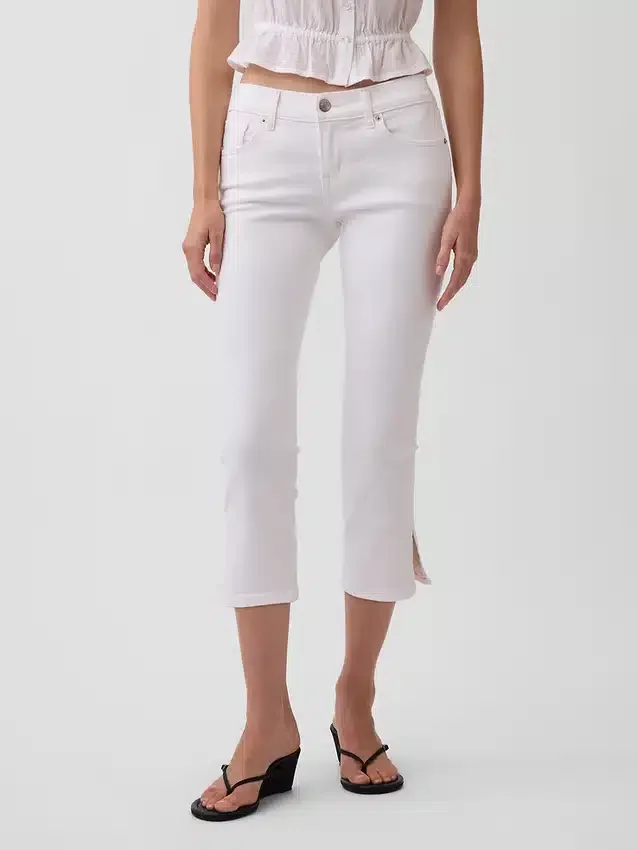 Low Rise Capri Jeans