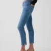 Low Rise Capri Jeans