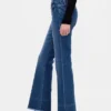 Low Rise Long & Lean Jeans