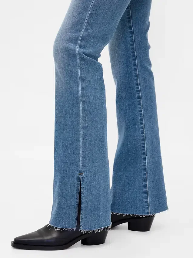 Low Rise Long & Lean Split-Hem Jeans