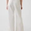 Low Rise Stride Wide-Leg Jeans