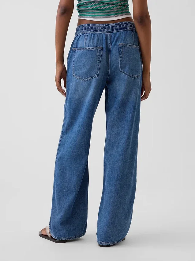 Low Rise Ultrasoft '90S Loose Easy Dolphin-Hem Jeans