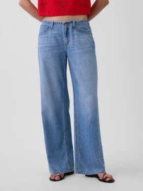 Low Rise Ultrasoft ’90S Loose Jeans