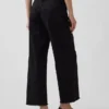 Low Slung Relaxed Crop Jeans