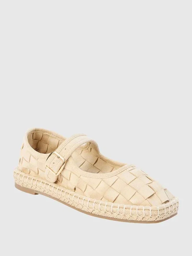 Meg Mary Jane Flat