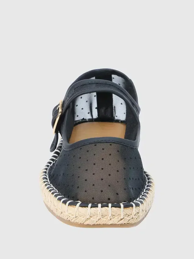 Meg Mary Jane Flat