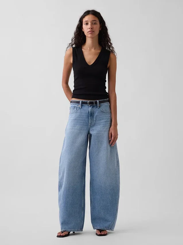 Mid Rise Baggy Taper Jeans
