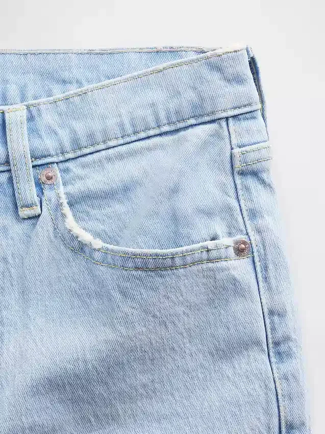 Mid Rise Relaxed Straight Jeans