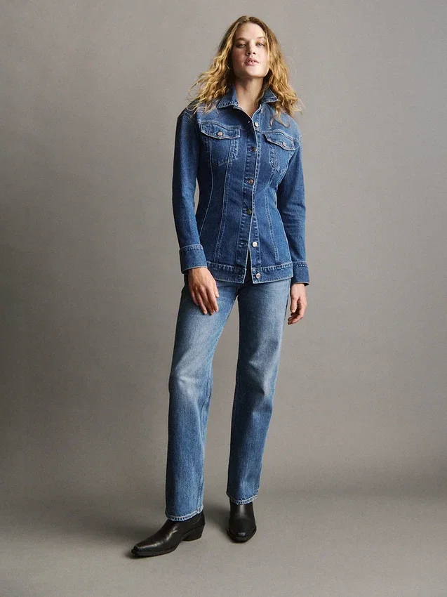 Mid Rise Rigid Relaxed Straight Jeans