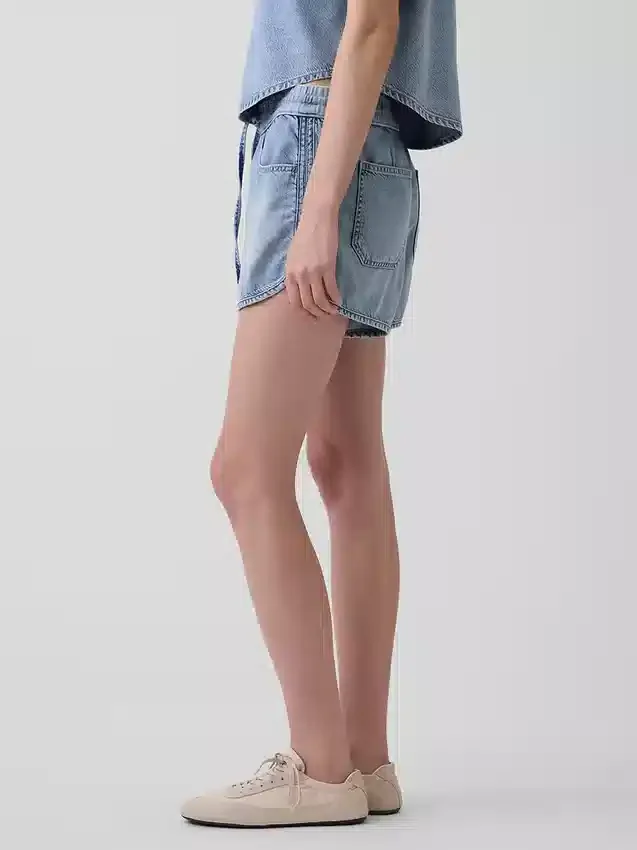 Mid Rise Ultrasoft Denim Easy Dolphin Shorts