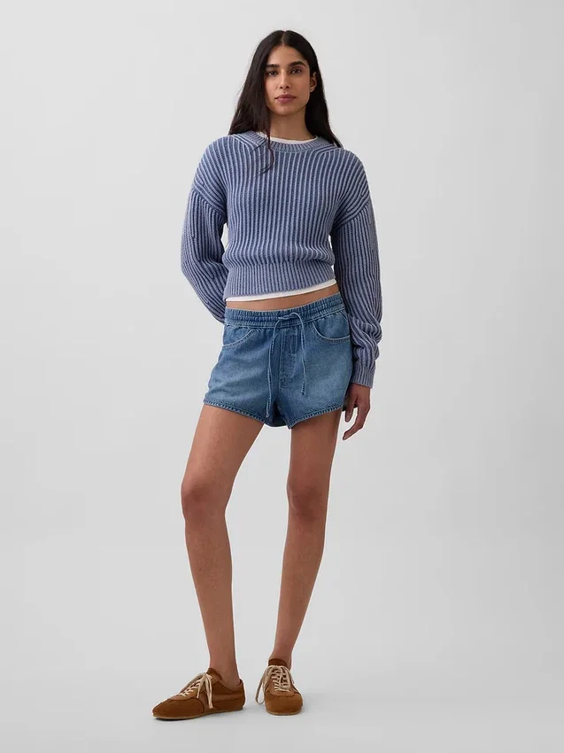 Mid Rise Ultrasoft Denim Easy Dolphin Shorts
