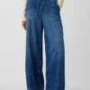 Mid Rise Ultrasoft Easy Seamed Baggy Jeans