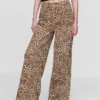 Mid Rise Ultrasoft Leopard Baggy Jeans