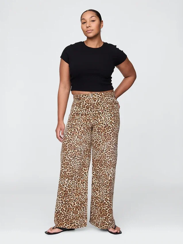 Mid Rise Ultrasoft Leopard Baggy Jeans