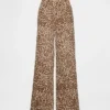 Mid Rise Ultrasoft Leopard Baggy Jeans