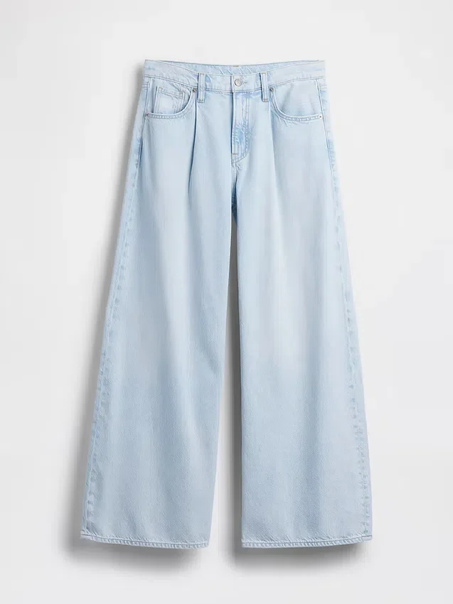 Mid Rise Ultrasoft Pleated Baggy Jeans