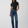 Modern Rib Mockneck Crop T-Shirt
