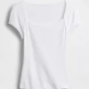 Modern Square-Neck Crop T-Shirt