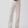 Relaxed Straight Jeans