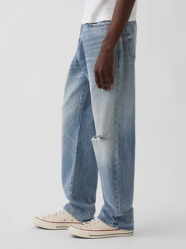 Relaxed Straight Jeans
