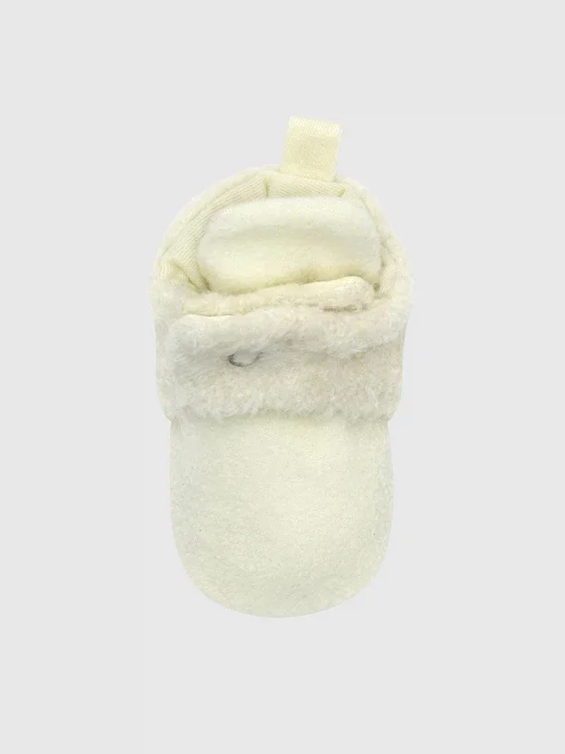 Robeez Sullivan Snap Booties