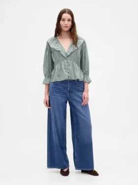 Ruffle Collar V-Neck Top