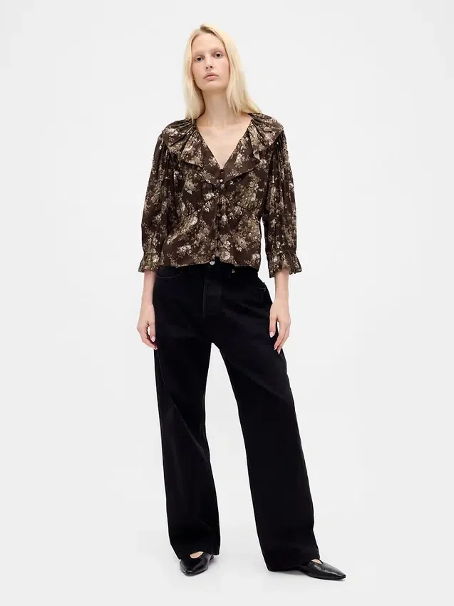 Ruffle Collar V-Neck Top