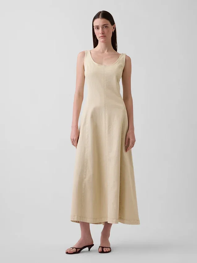 Scoop Neck Maxi Dress