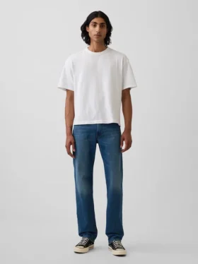 Straight Jeans