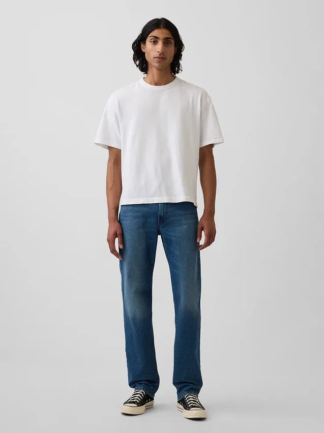 Straight Jeans