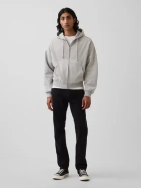 Straight Jeans