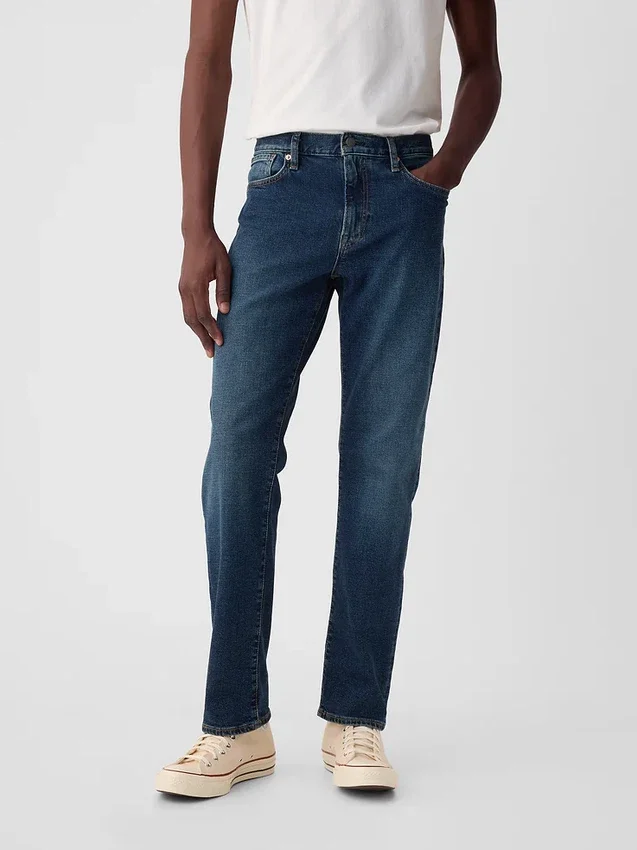 Straight Jeans