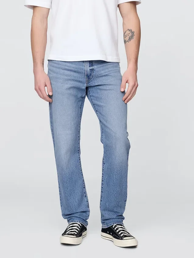 Straight Jeans