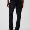 Straight Jeans