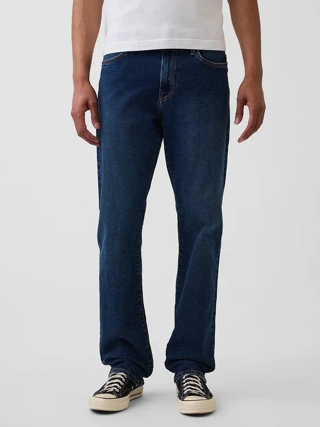 Straight Jeans