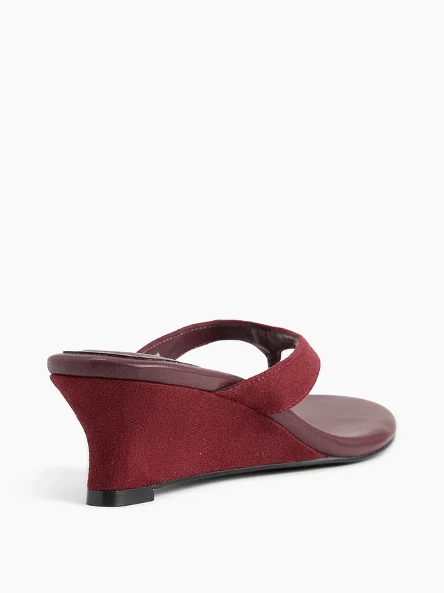 Vegan Leather Wedge Thong Sandals